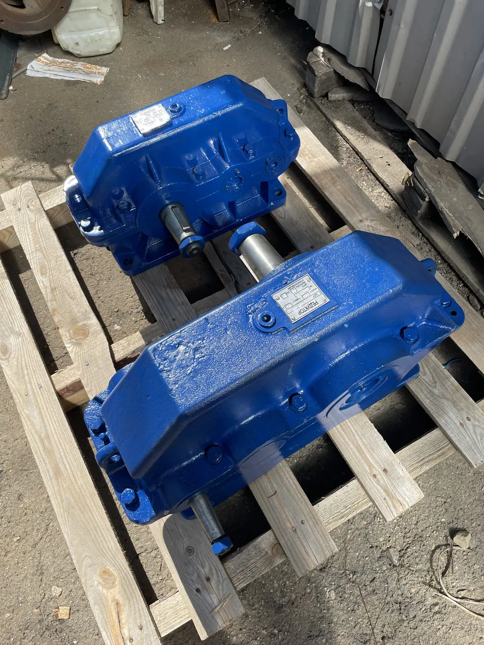 Редуктор циліндричний 1Ц2У-355-12,5 двоступінчатий, Ц2У-355-12,5 редуктор