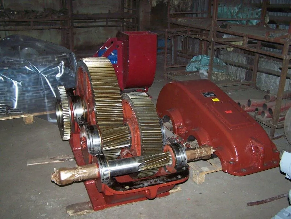 Редуктор РМ-400-20 крановий  циліндричний двоступінчатий