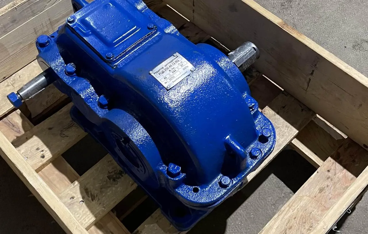 Редуктор РЦД-350-12,5  циліндричний двоступінчатий