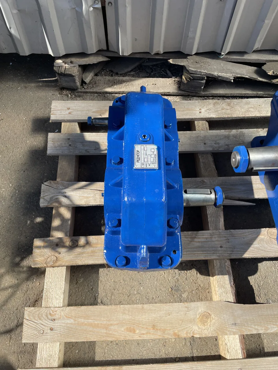 Редуктор Ц2У-100-16 циліндричний двоступінчатий, 1Ц2У-100-16 редуктор